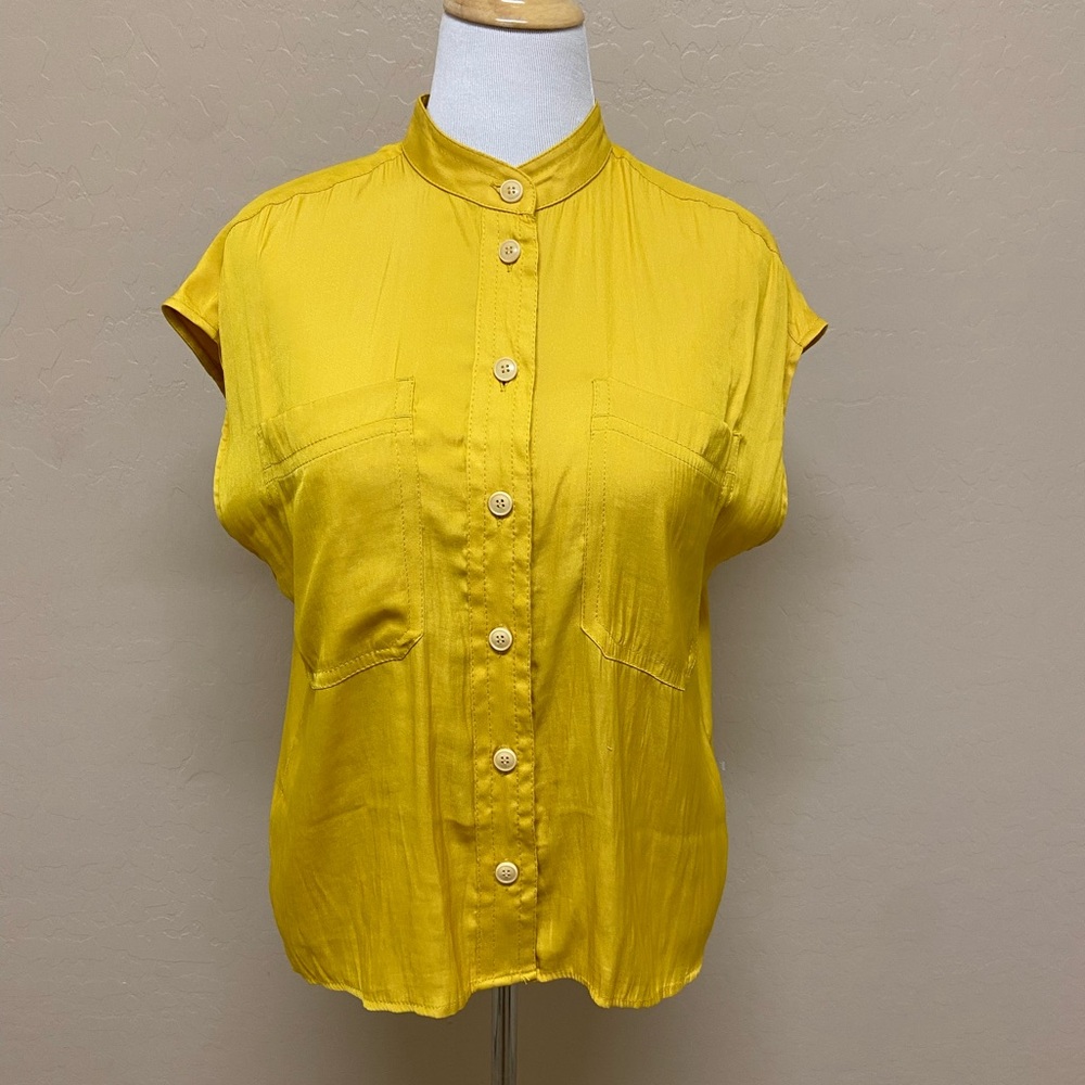 Banana Republic Yellow Button Down Shirt with Mandarin Collar